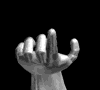 mano030